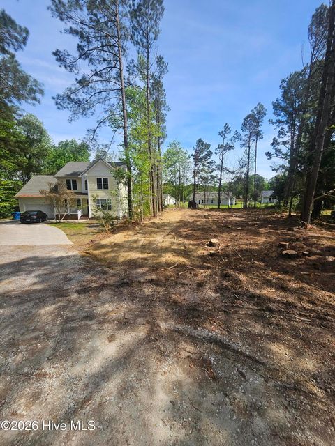 Tiny photo for 304 Lakeview Court, Sneads Ferry, NC 28460 (MLS # 100566142)
