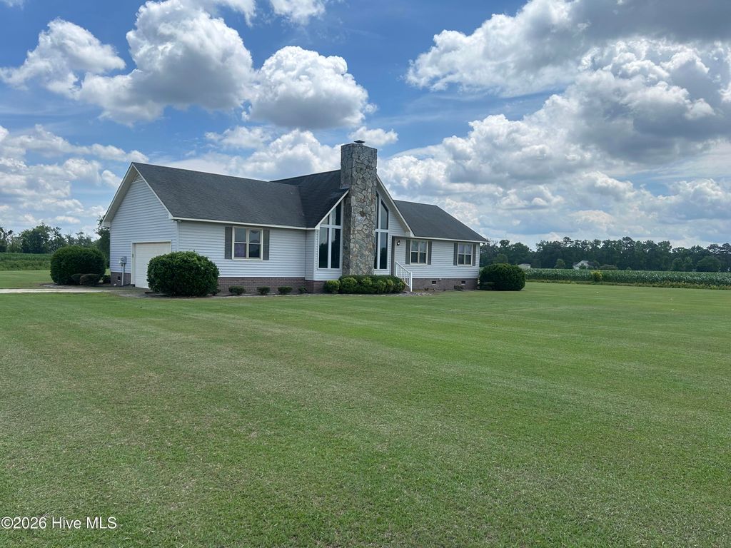 Photo of 1437 Louie Pollock Road, La Grange, NC 28551 (MLS # 100577885)