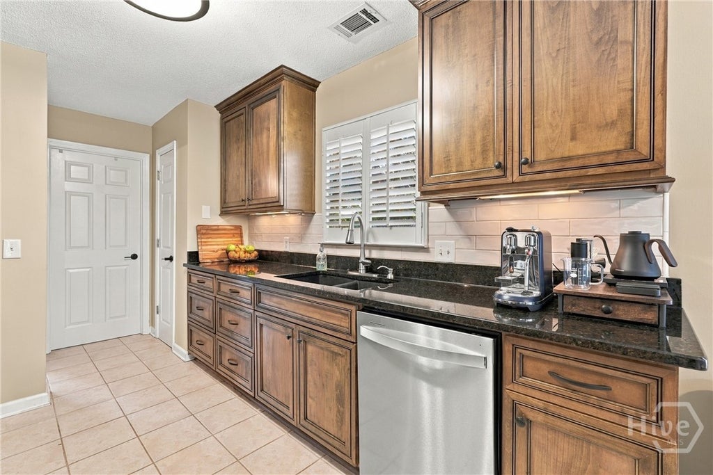 Photo of 41 Runabout Lane, Savannah, GA 31410 (MLS # SA365118)