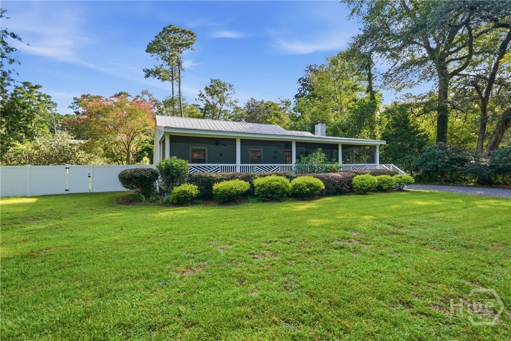 Photo of 26 Nancy Place, Savannah, GA 31406 (MLS # SA364145)
