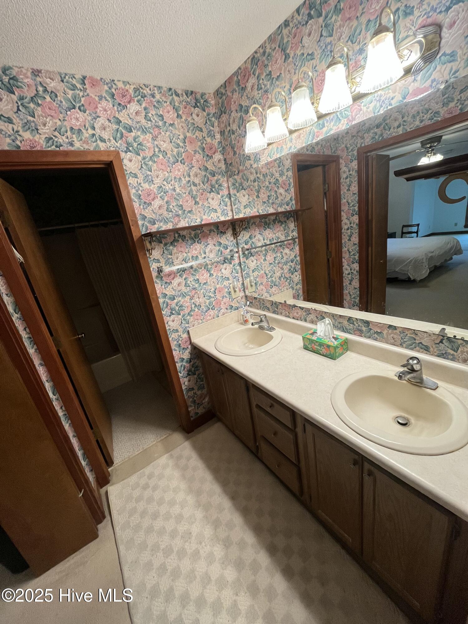 Wilmington, North Carolina 28412, United States, 3 Bedrooms Bedrooms, ,2 BathroomsBathrooms,Residential,Active,256037