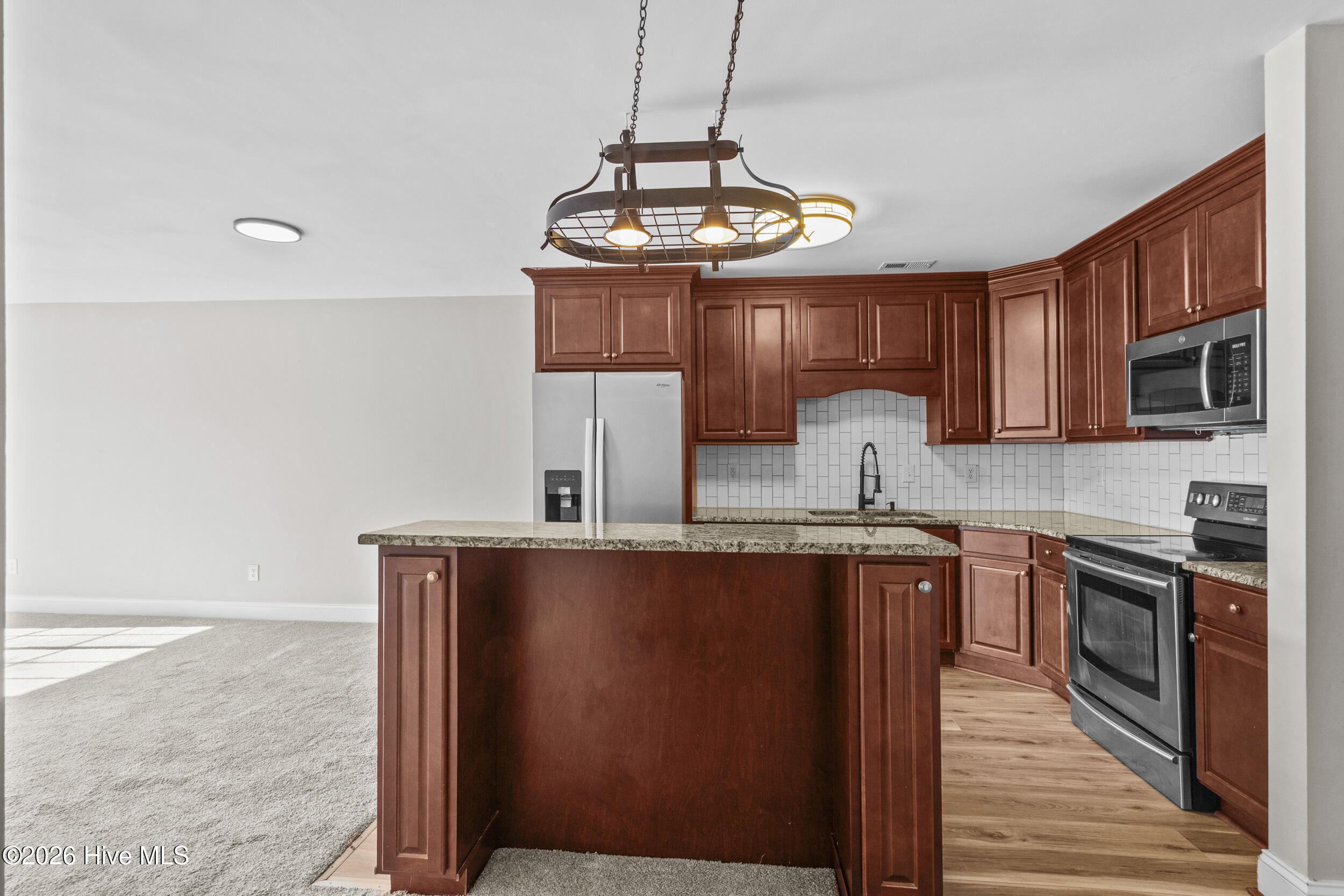 118 Heather Glen Circle