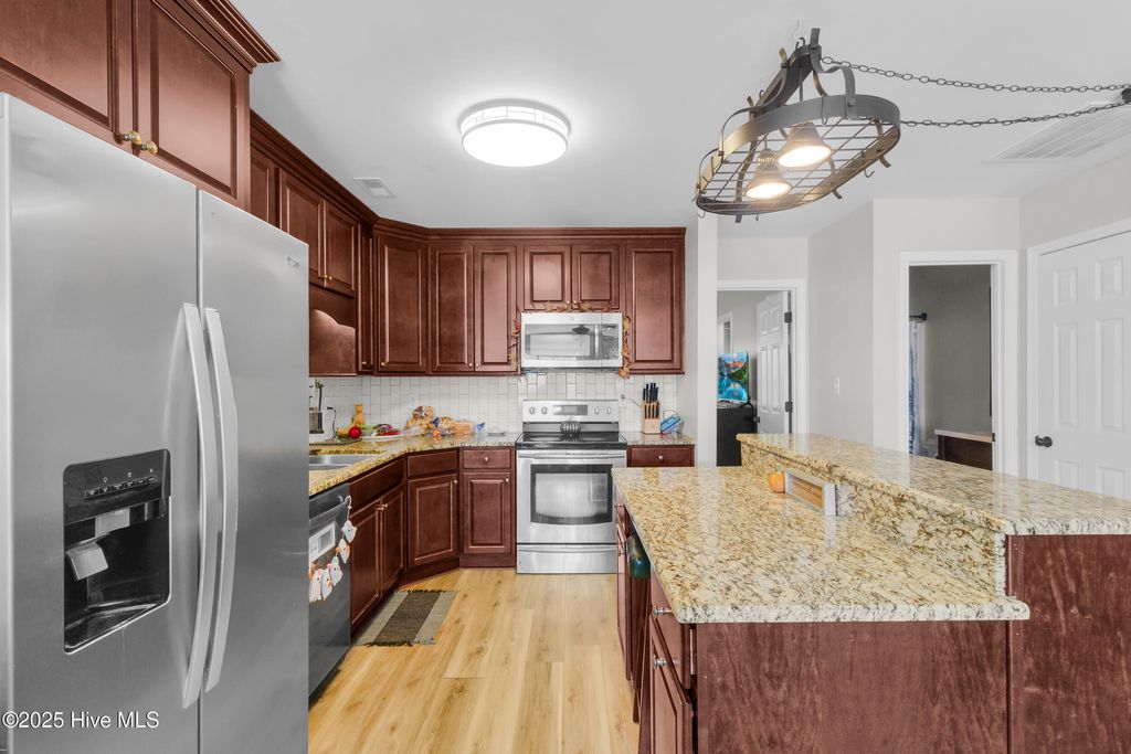 Photo of 118 Heather Glen Circle, Havelock, NC 28532 (MLS # 100540433)