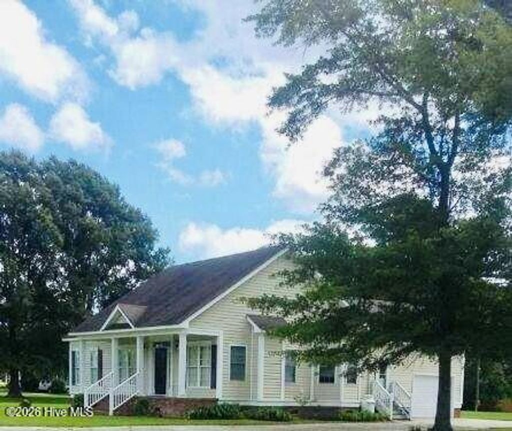 Photo of 112 Ed Sawyer Lane, Maple, NC 27956 (MLS # 100564955)