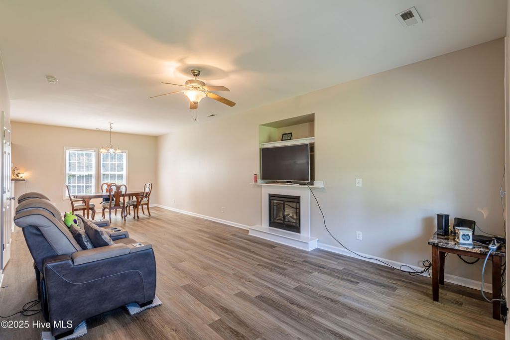 Photo of 472 Comfort Road, Richlands, NC 28574 (MLS # 100521168)