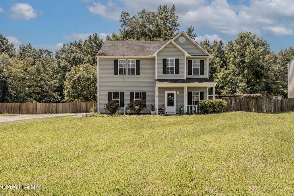 Photo of 472 Comfort Road, Richlands, NC 28574 (MLS # 100521168)
