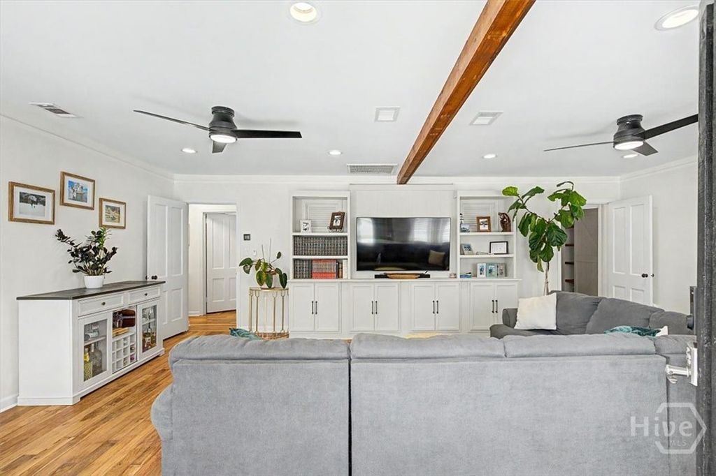 Photo of 1323 E 53rd Street, Savannah, GA 31404 (MLS # SA355946)