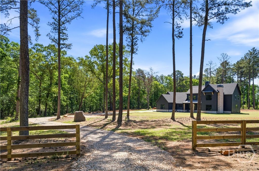 Photo of 270 Indian Creek Road, Good Hope, GA 30641 (MLS # CL354087)
