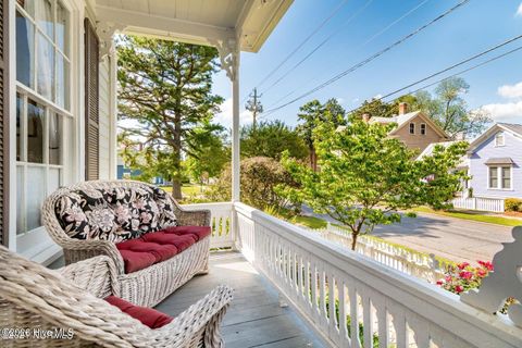 Tiny photo for 323 E 2nd Street, Washington, NC 27889 (MLS # 100555442)