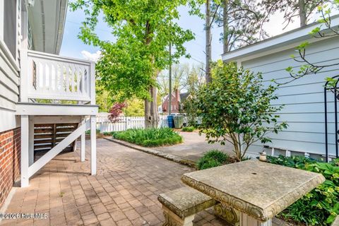 Tiny photo for 323 E 2nd Street, Washington, NC 27889 (MLS # 100555442)