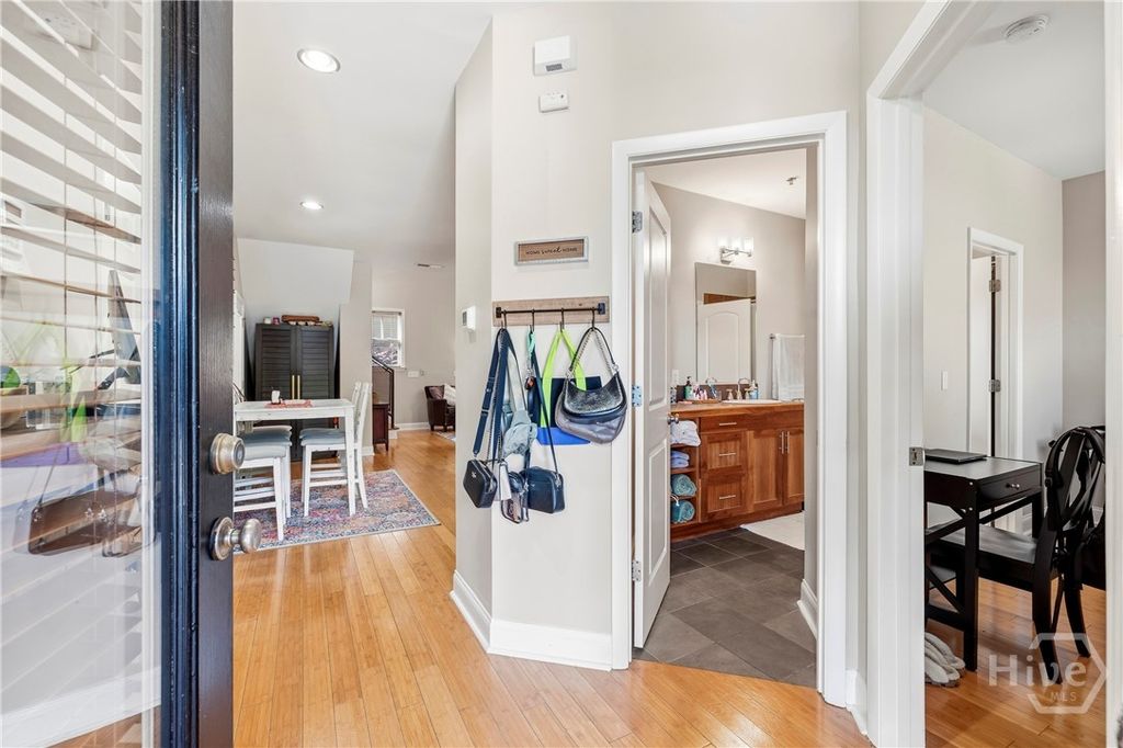Photo of 118 Ruth Drive #520, Athens, GA 30601 (MLS # CL356371)