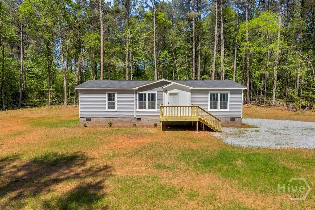 Photo of 138 Shiloh Church Road, Dewy Rose, GA 30634 (MLS # CL353807)