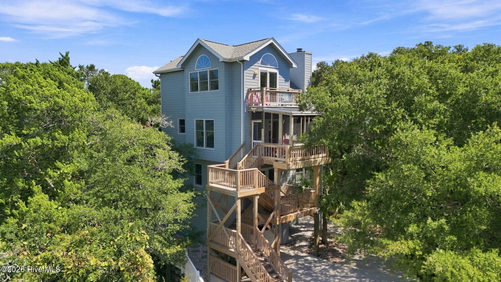 Photo of 101 Wyndward Court, Emerald Isle, NC 28594 (MLS # 100603164)