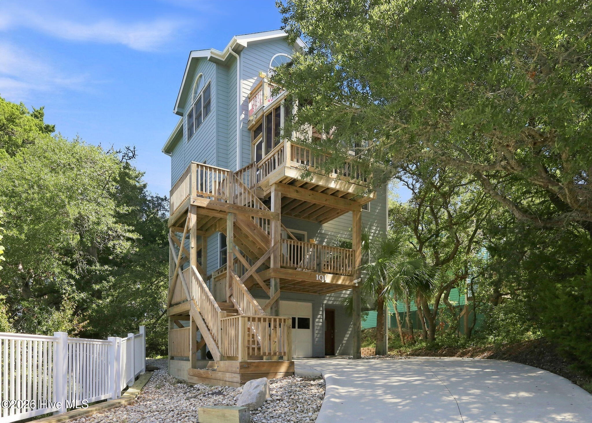 101 Wyndward Court