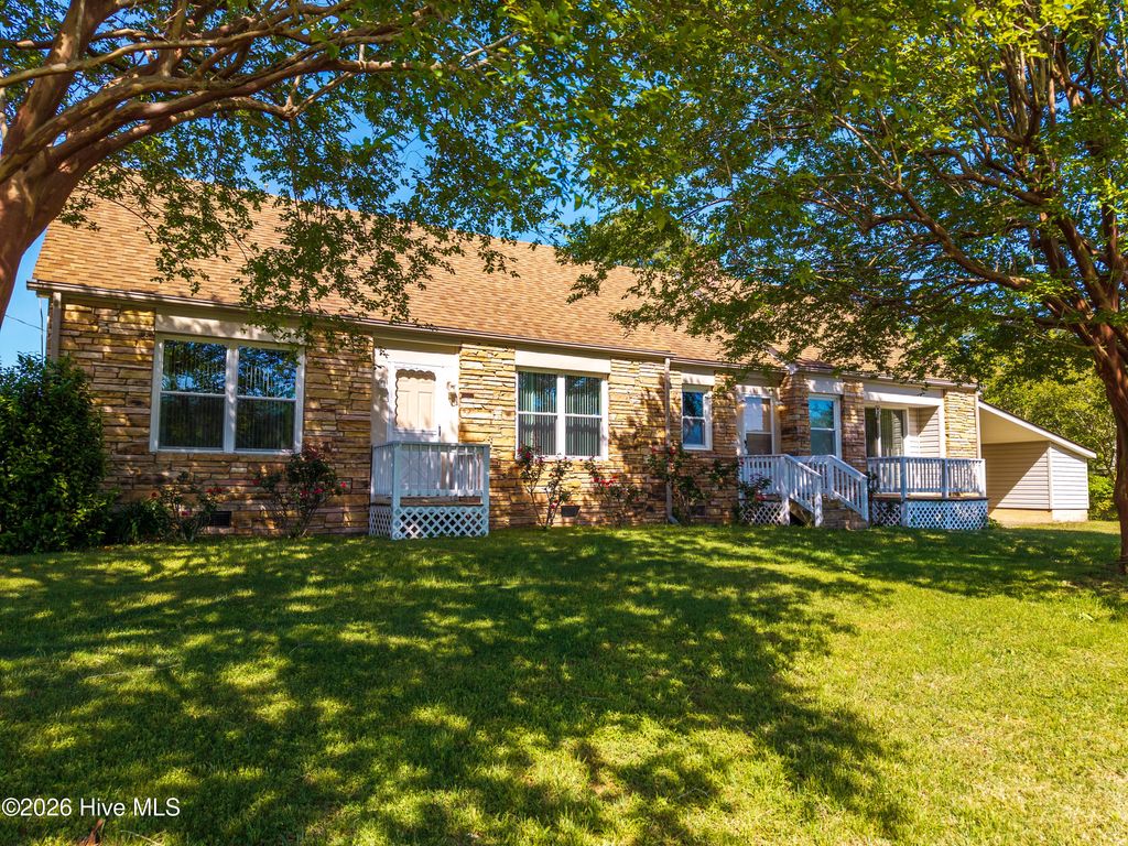 Photo of 980 Sandy Cross Road, Hobbsville, NC 27946 (MLS # 100570225)