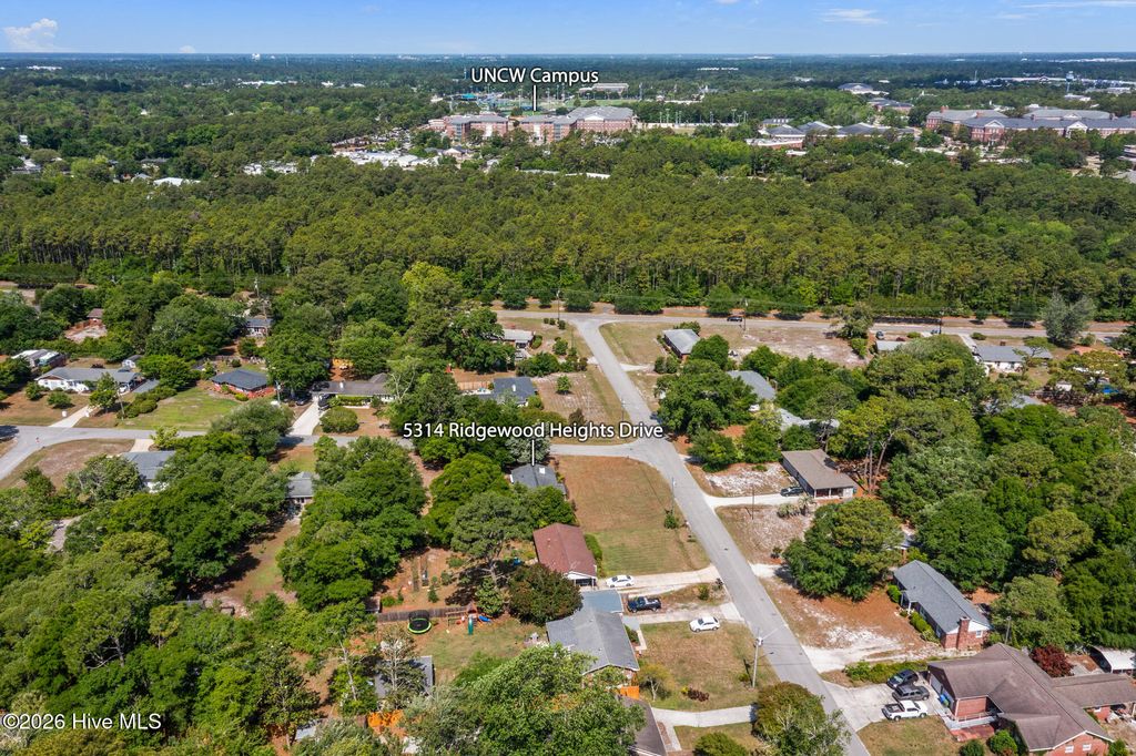 Photo of 5314 Ridgewood Heights Drive, Wilmington, NC 28403 (MLS # 100573746)