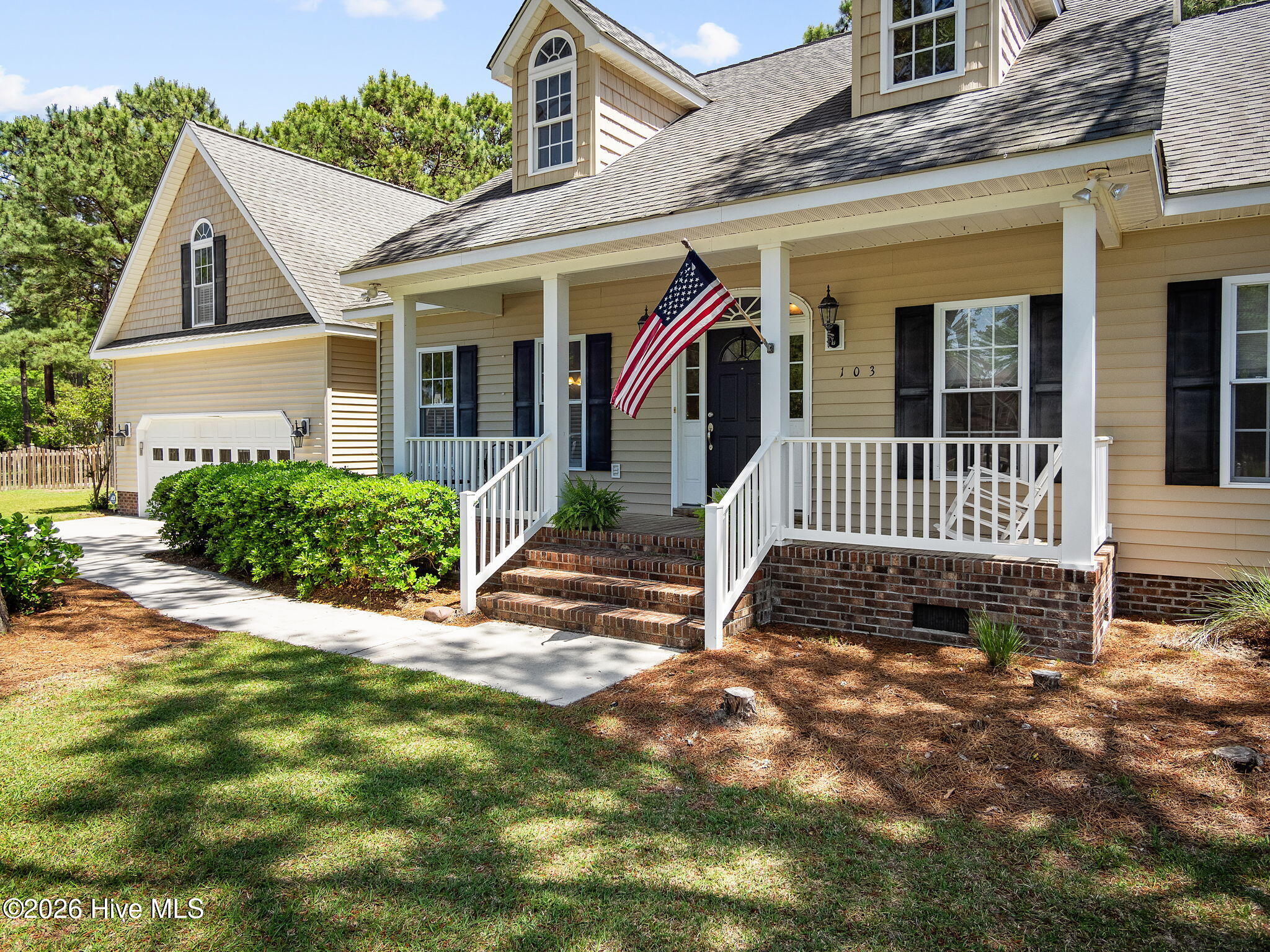 103 Blue Heron Circle