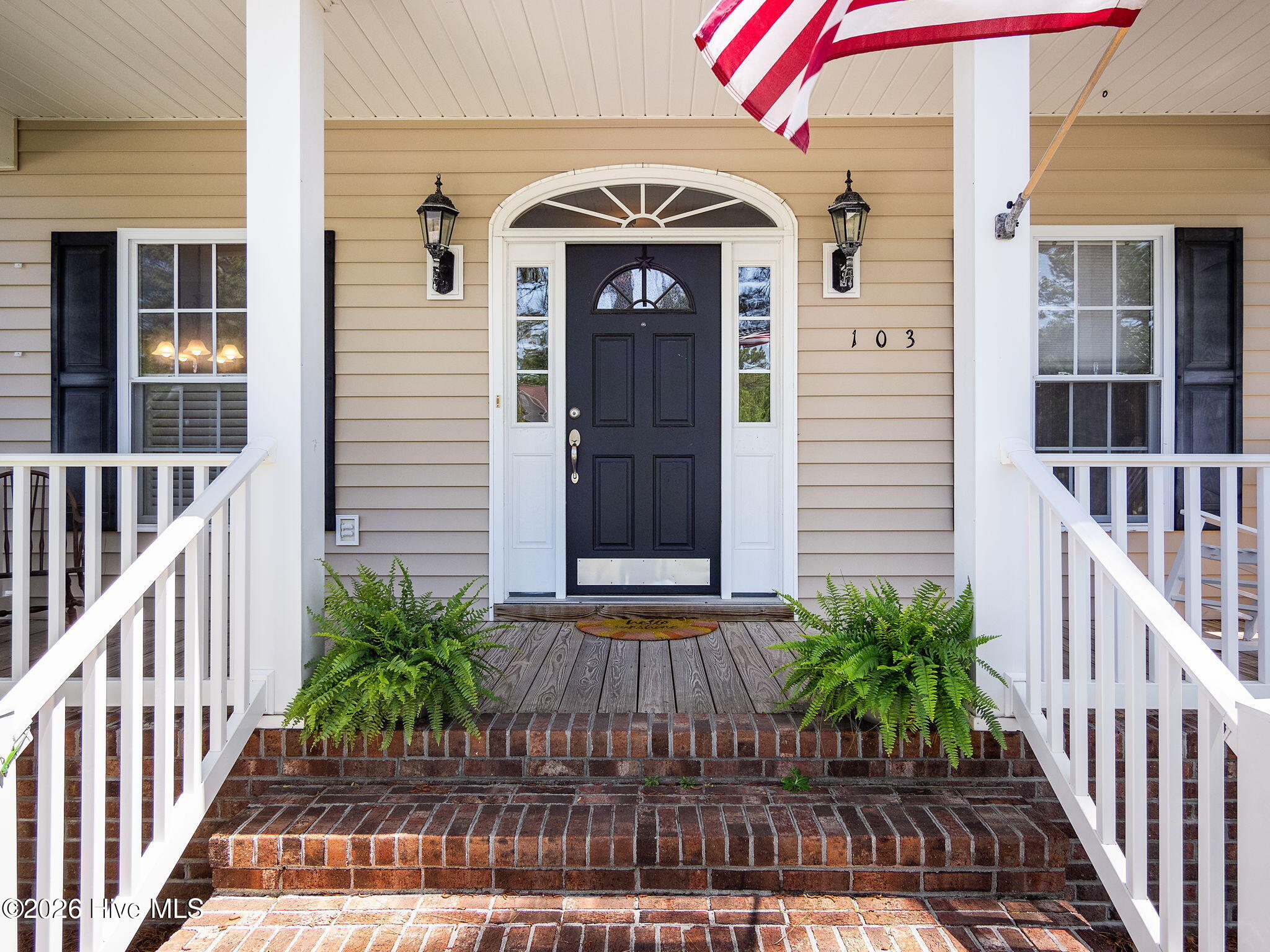 103 Blue Heron Circle
