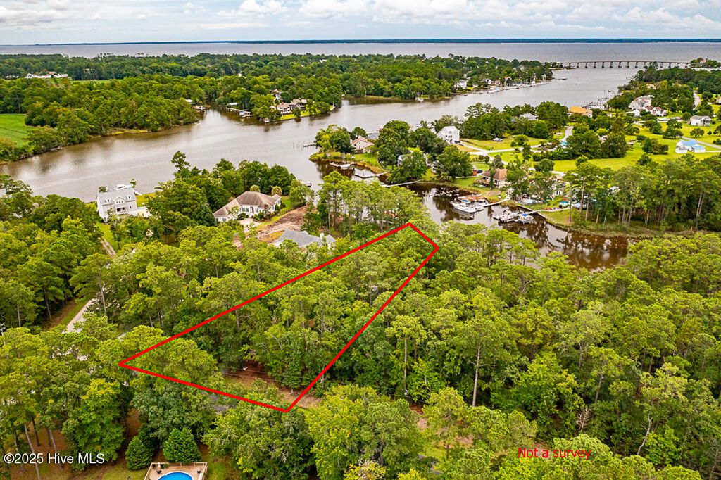 Photo of 398 Smith Creek Road, Oriental, NC 28571 (MLS # 100524459)