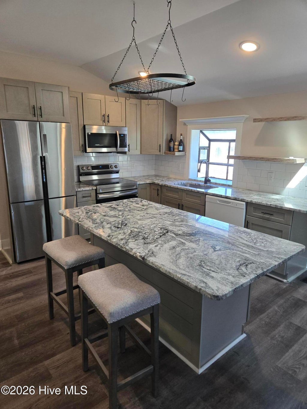 Photo of 676 Oakwood Drive SW, Supply, NC 28462 (MLS # 100611354)