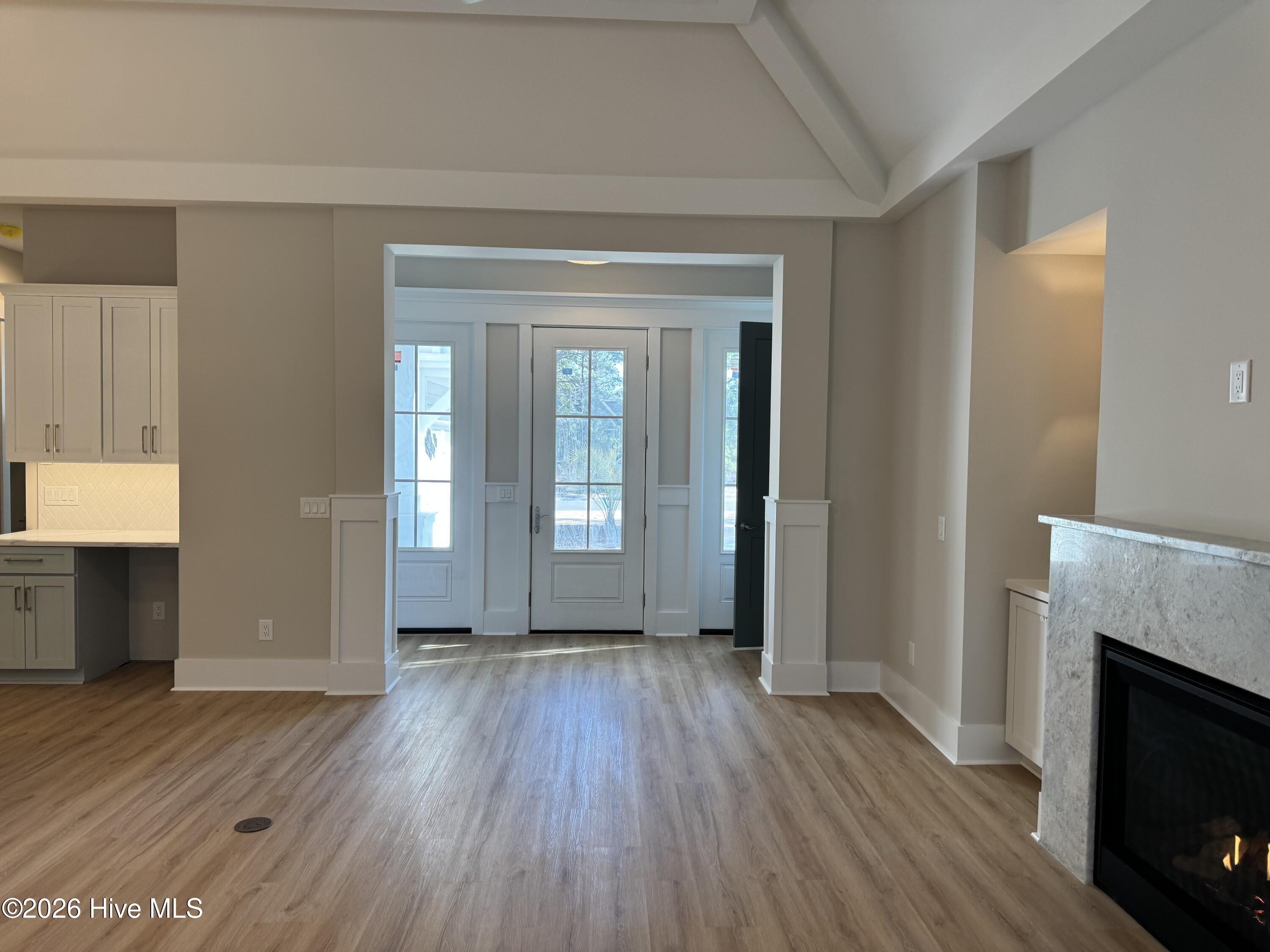 9418 Fallen Pear Lane NE