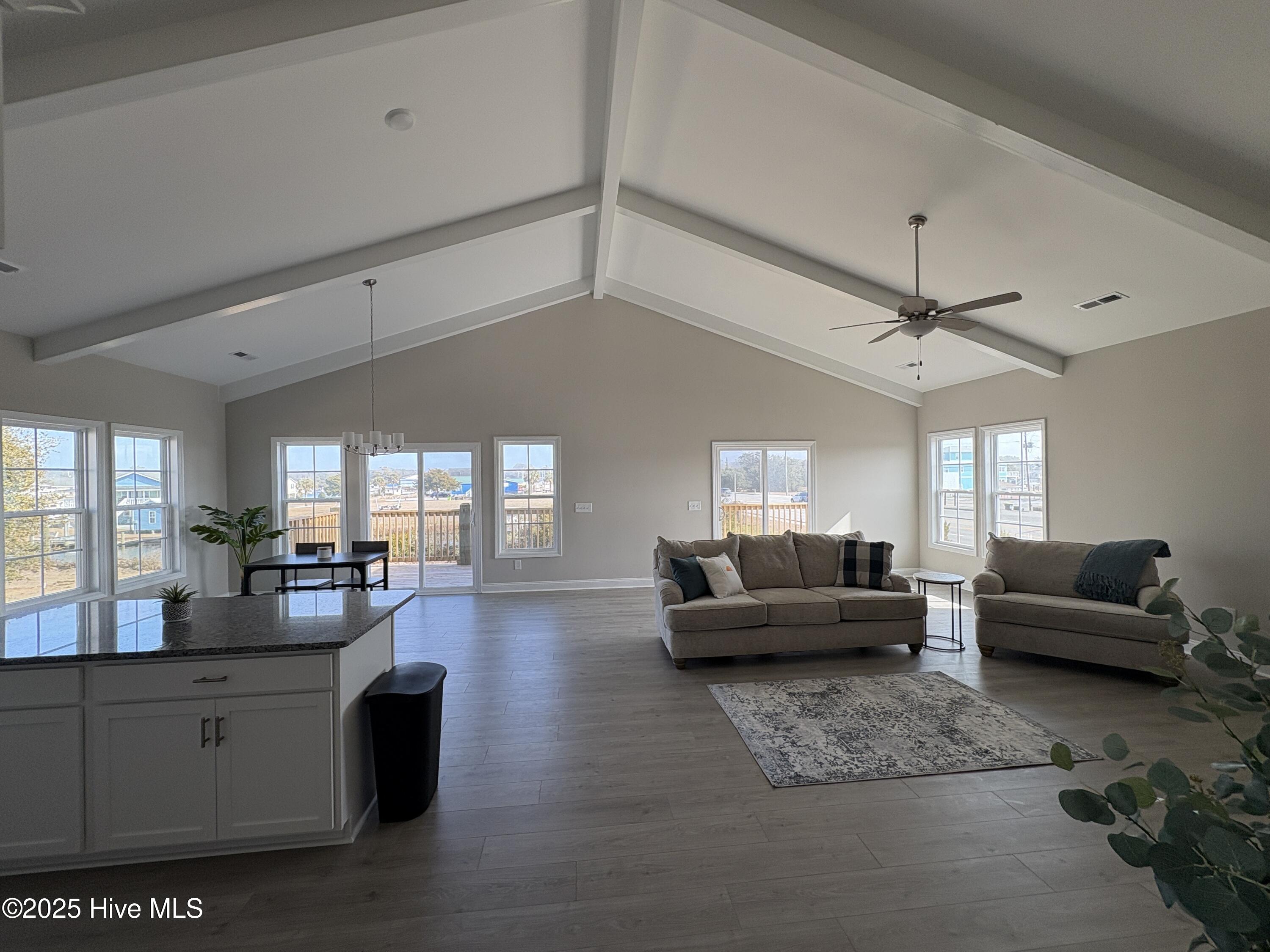 104 Flippers Cove Drive 9