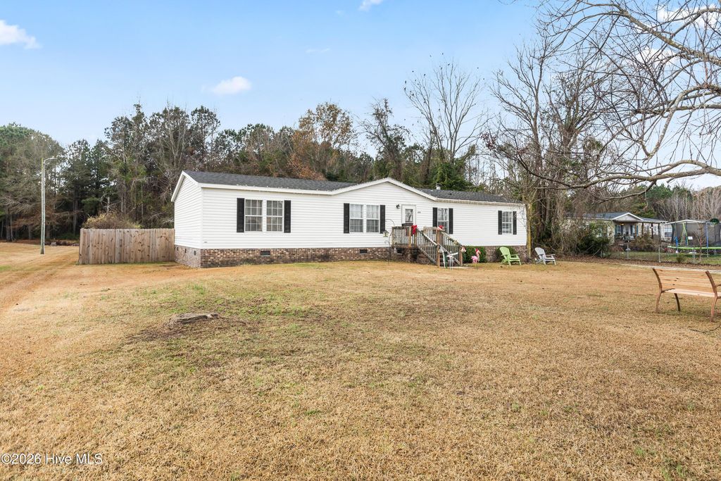 Photo of 484 Briarneck Road, Jacksonville, NC 28540 (MLS # 100547294)