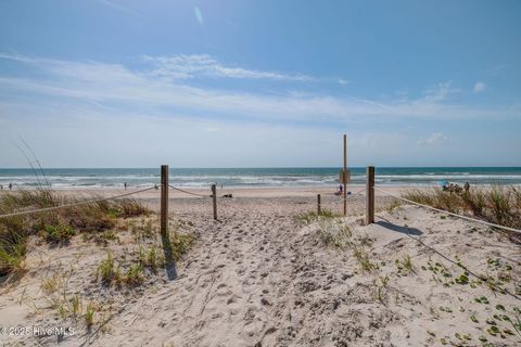 Tiny photo for 1423 N Shore Drive, Surf City, NC 28445 (MLS # 100560088)