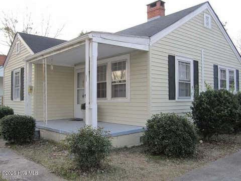 Homes For Sale - 512 National Court Drive<br/> New Bern, NC 28560