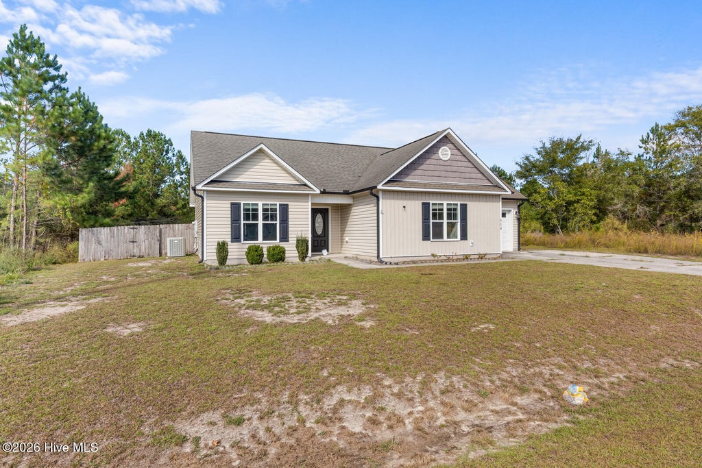 Photo of 118 Blueberry Fields Road, Maple Hill, NC 28454 (MLS # 100610508)
