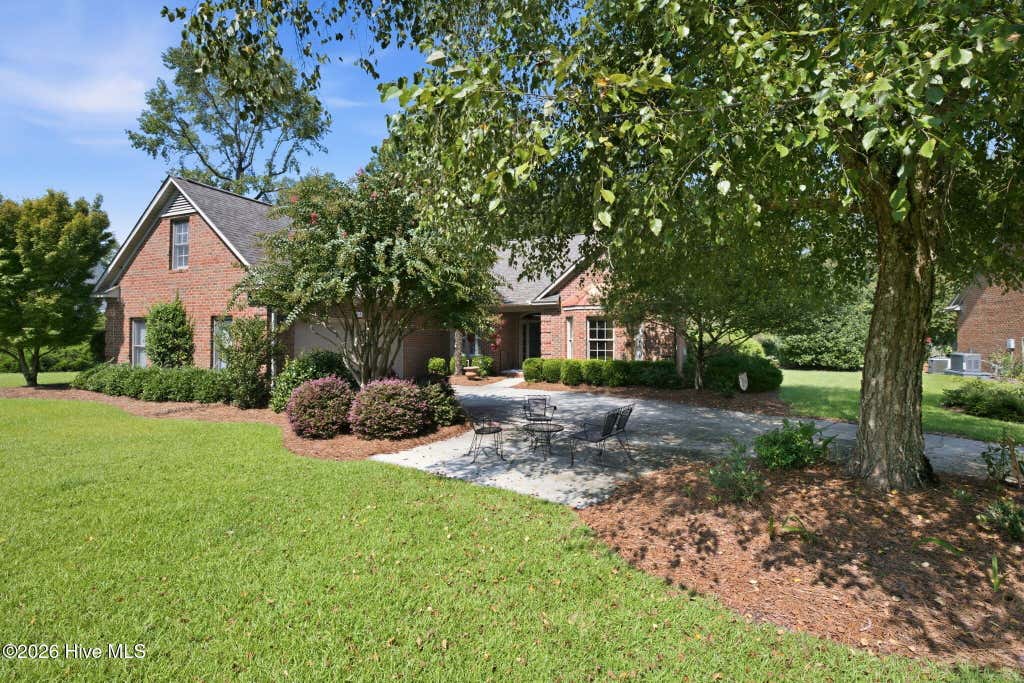 Photo of 318 Village Green Drive, Trent Woods, NC 28562 (MLS # 100599059)