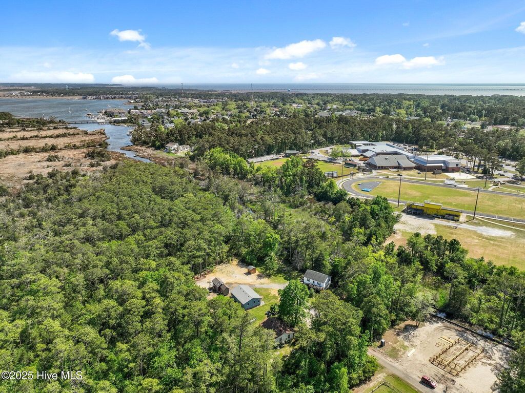 Photo of 132 Ward Lane, Manteo, NC 27954 (MLS # 100527144)