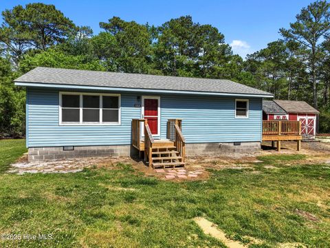 Homes For Sale - 132 Ward Lane<br/> Manteo, NC 27954