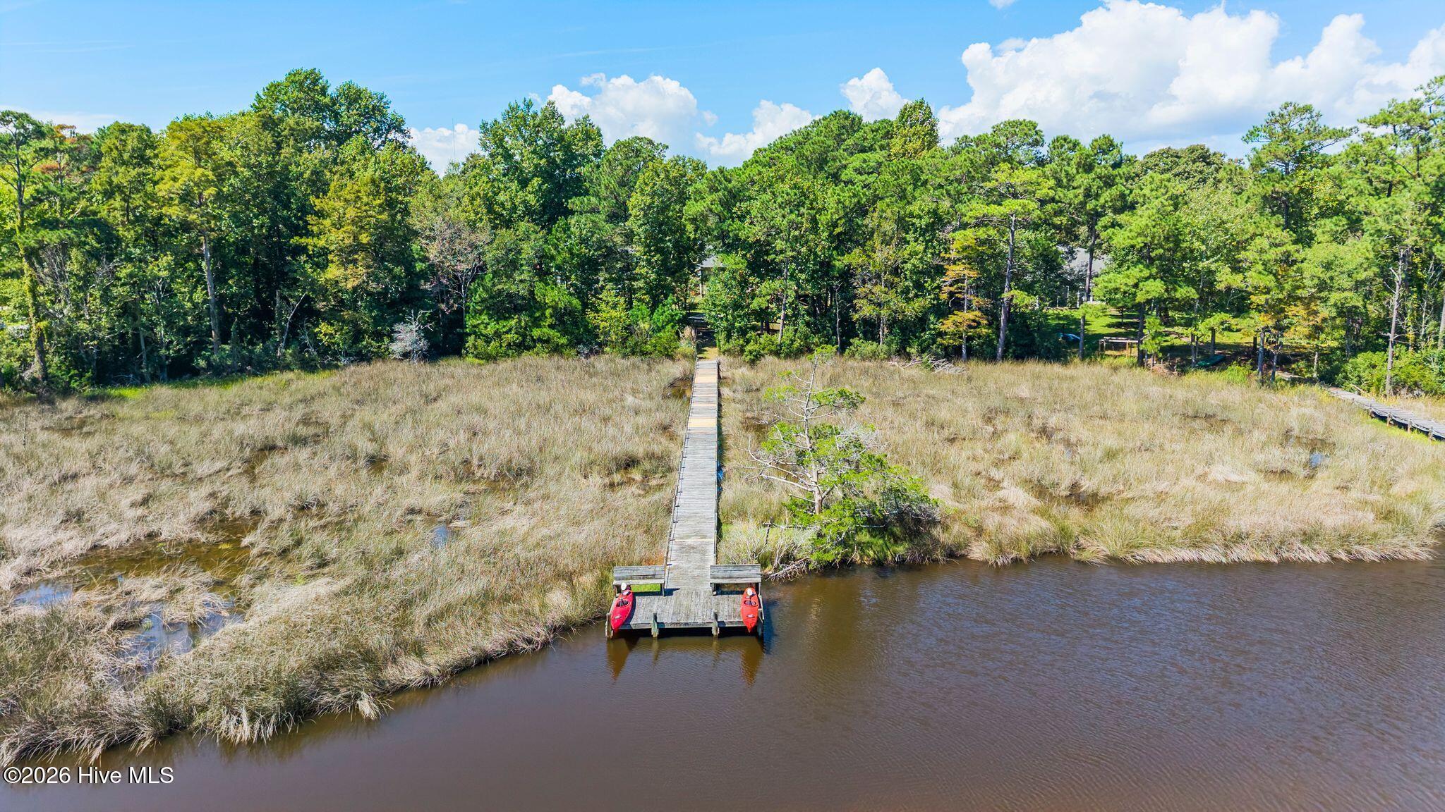 108 Old Millstone Landing