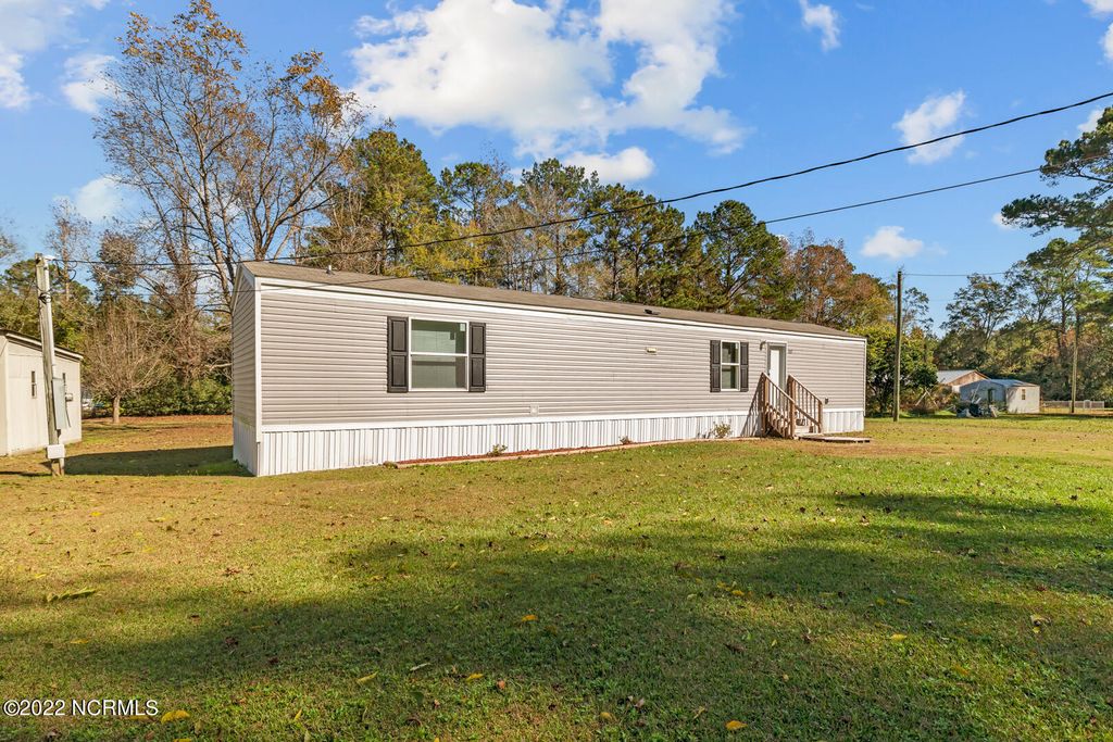Photo of 207 Patrick Alan Lane, Jacksonville, NC 28540 (MLS # 100543984)