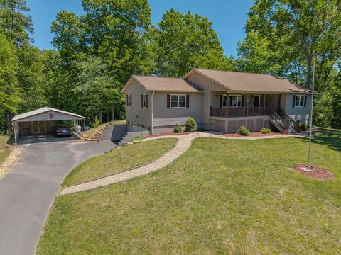 Homes For Sale - 944 Wildcat Drive<br/> Murphy, NC 28906