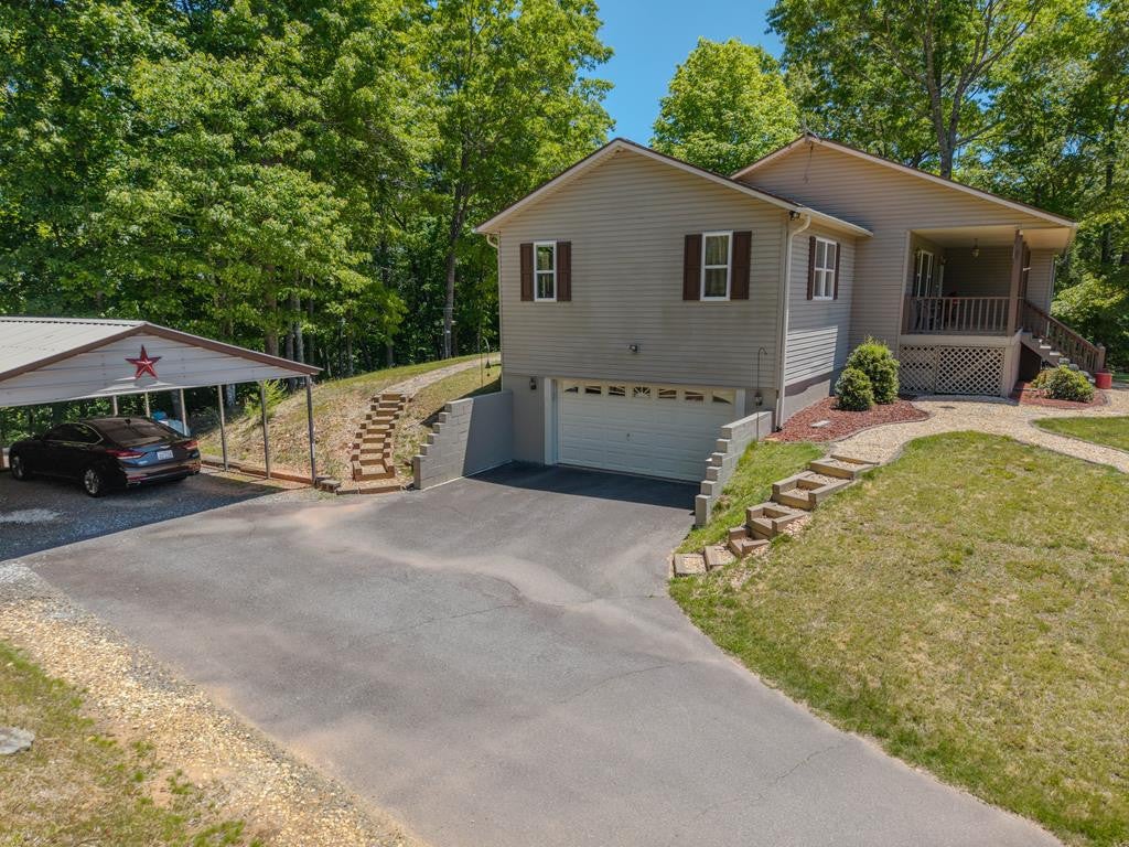944 Wildcat Drive - Photo 3