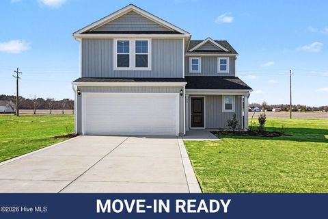 Homes For Sale - 35 Littlefield Lane<br/> La Grange, NC 28551