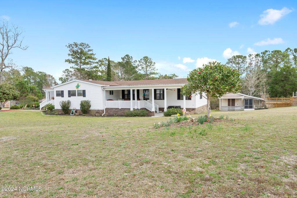 Photo of 178 Chestnut Drive SW, Supply, NC 28462 (MLS # 100547405)