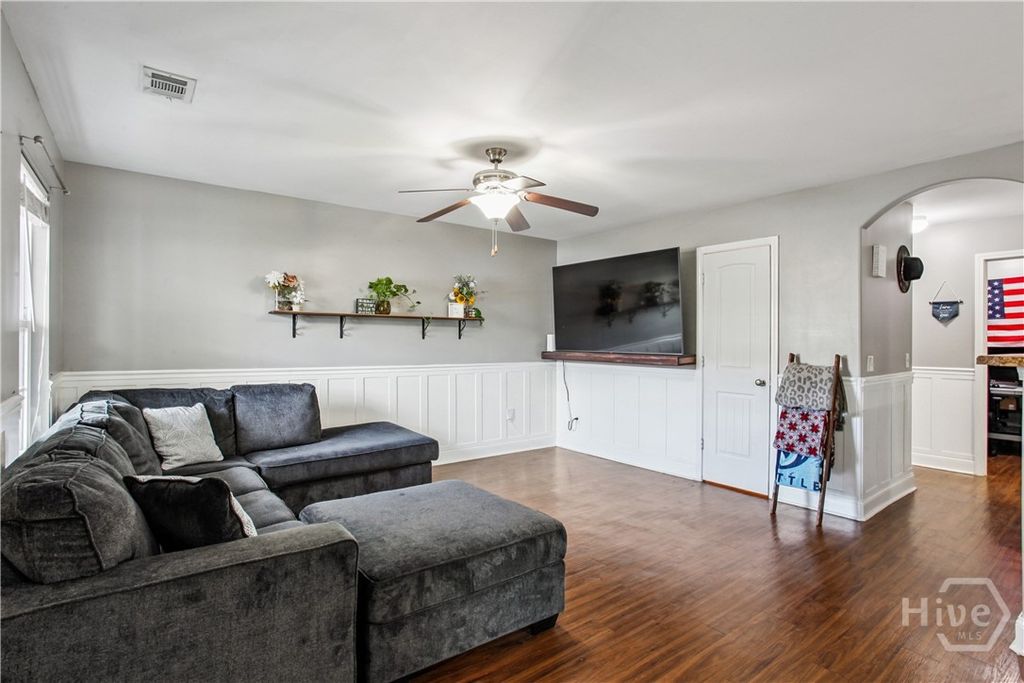 Photo of 21 Fiore Drive, Savannah, GA 31419 (MLS # SA352354)