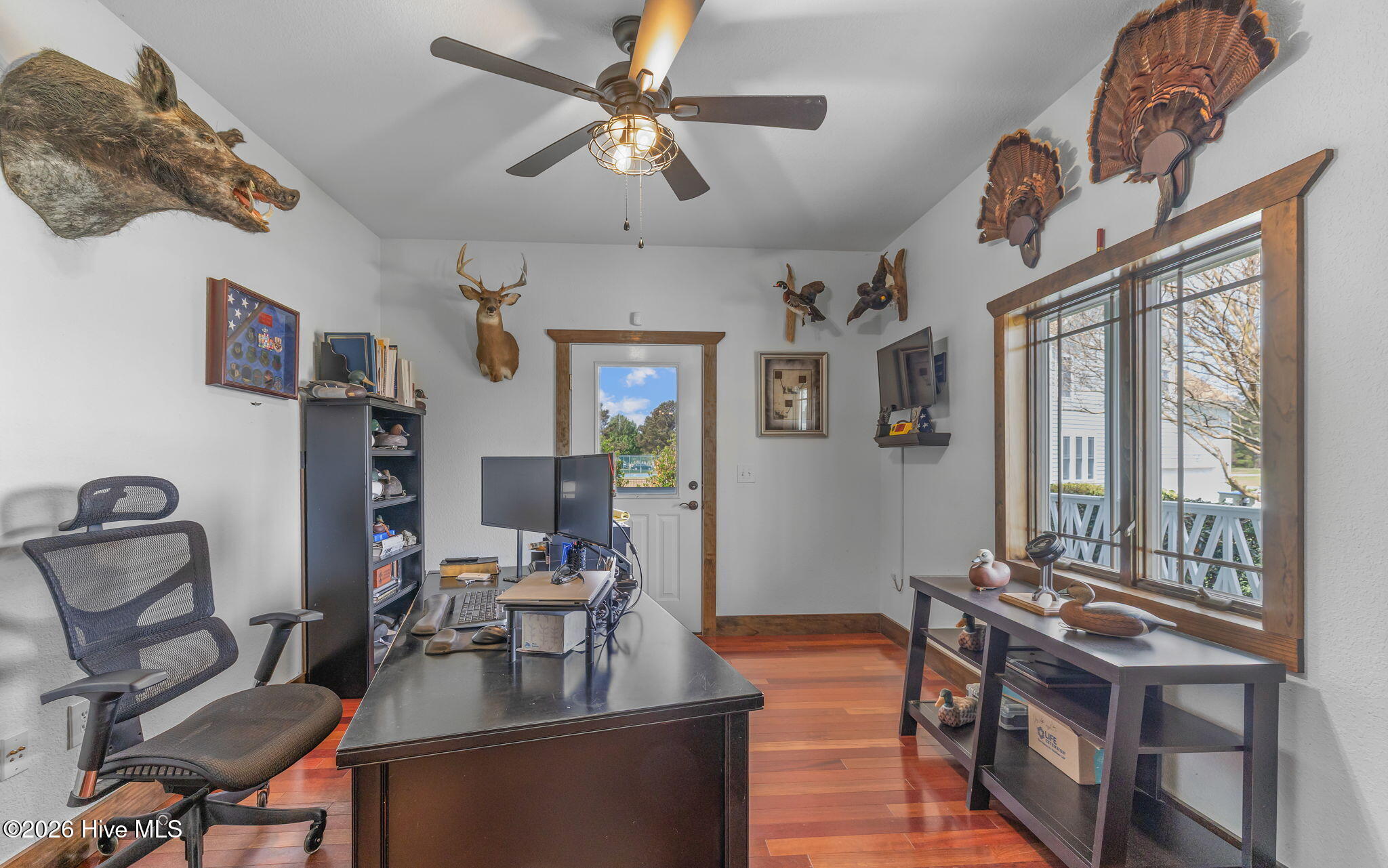 102 Falcons Cove