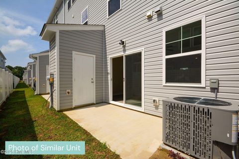 Tiny photo for 214 Sandy Cove Lane, Sneads Ferry, NC 28460 (MLS # 100544886)