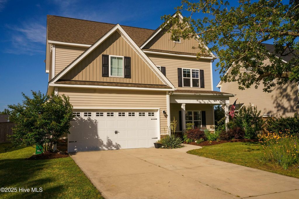 Photo of 562 W Craftsman Way, Hampstead, NC 28443 (MLS # 100588485)
