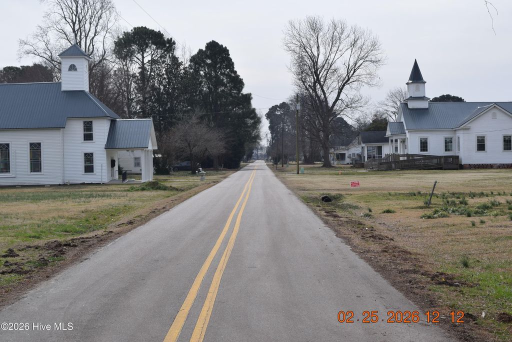 Photo of 519 Church Street, Fairfield, NC 27826 (MLS # 100556743)