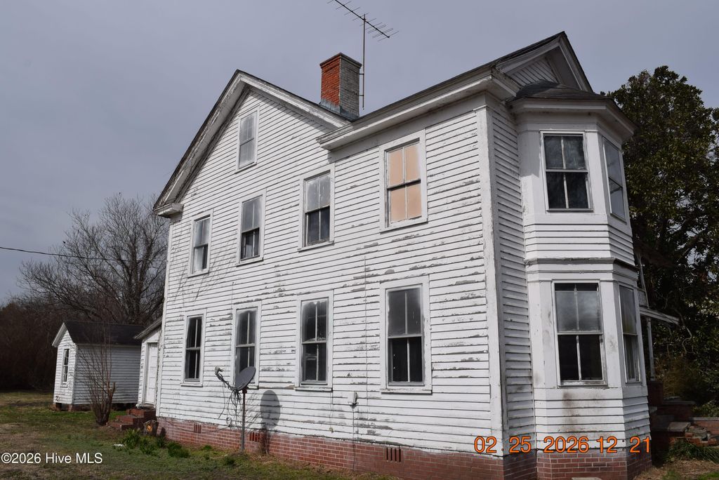 Photo of 519 Church Street, Fairfield, NC 27826 (MLS # 100556743)