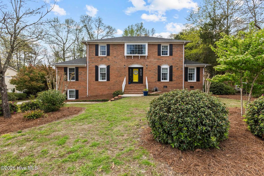 Photo of 118 Epworth Drive, Jacksonville, NC 28546 (MLS # 100563926)