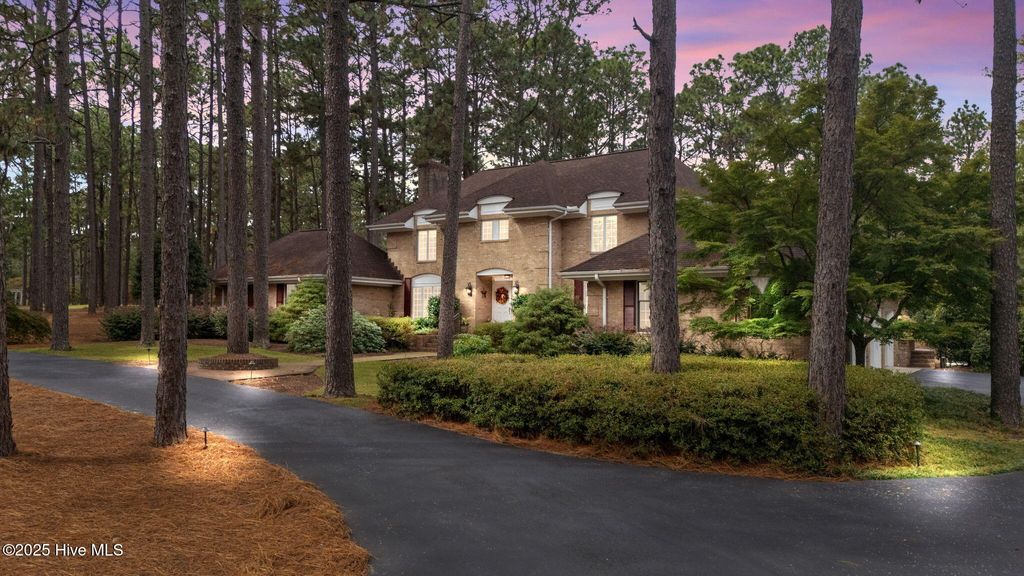Photo of 35 Lake Dornoch Drive, Pinehurst, NC 28374 (MLS # 100553070)