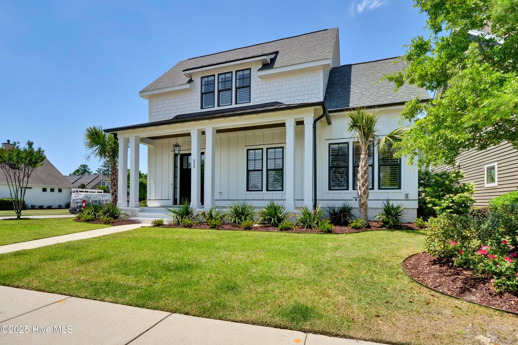 Photo of 856 Bedminister Lane, Wilmington, NC 28405 (MLS # 100550723)