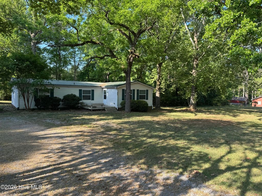 Photo of 4904 Vass-Carthage Road, Carthage, NC 28327 (MLS # 100569654)
