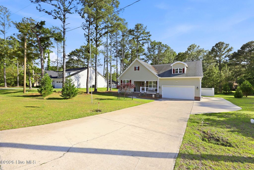 Photo of 6110 Albatross Drive, New Bern, NC 28560 (MLS # 100555466)